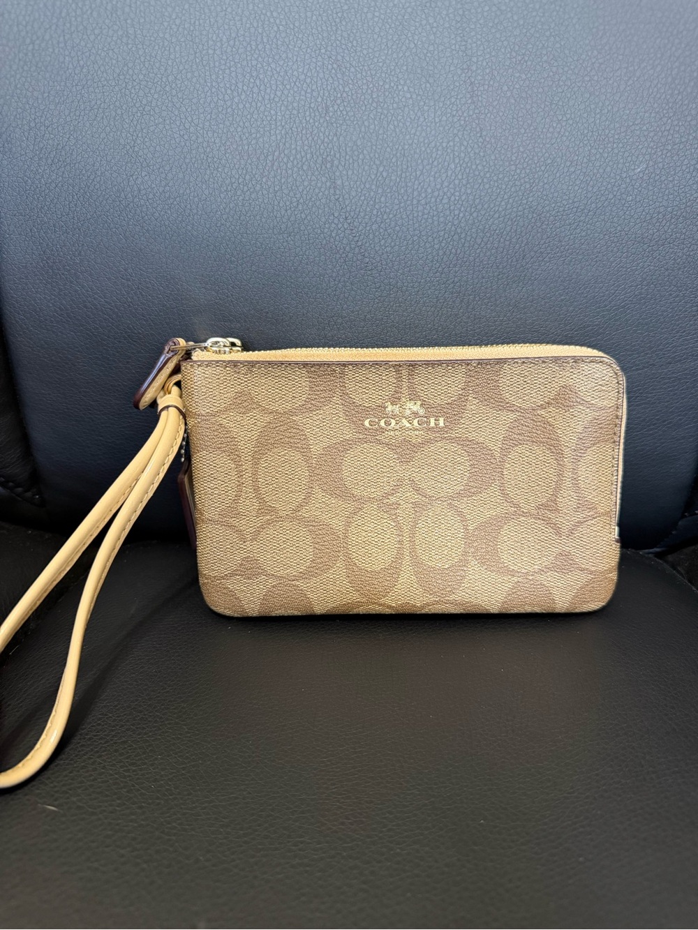 Coach Double Zip Signature Canvas Wristlet in Brown/Tan